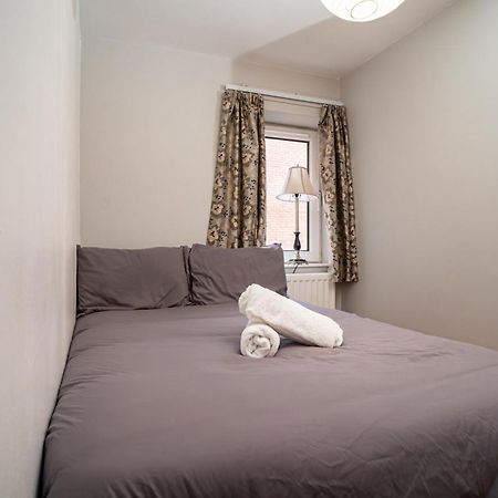 3 Bedroom Central Apartment In Belfast City Centre 외부 사진